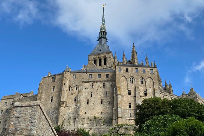 Mont Saint-Michel Small-group 2 to 7 people from Paris - Abbey visit with an audioguide: a smarter way to handle the crowds