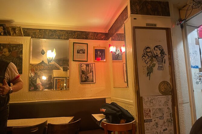 Montmarte Confidential - Meeting at Blanche at 7:30 pm: Pace, Walking, and Comfort