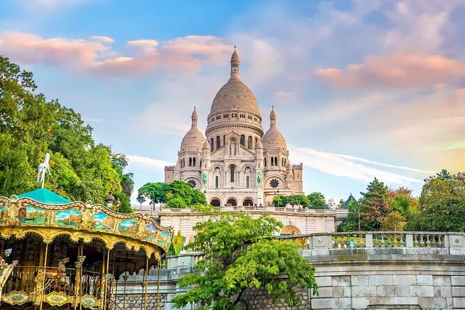 Montmartre and the Sacré-Coeur with the best guides in Paris - The Neighborhood Thread: Cafes and a Vineyard Detour