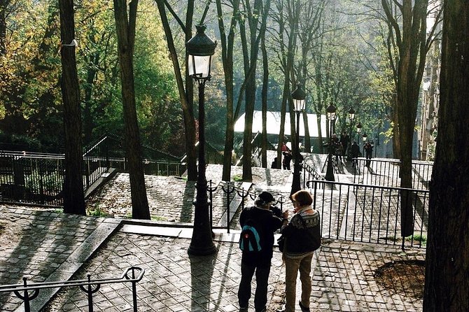 Montmartre District and Sacre Coeur - Exclusive Guided Walking Tour - Starting near Blanche: how you kick off the Montmartre climb