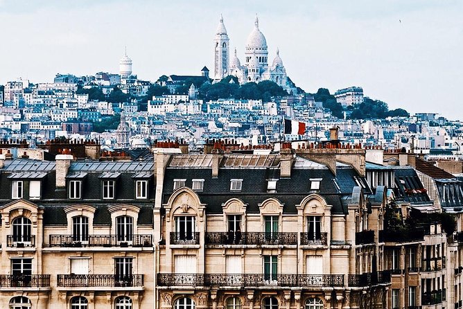 Montmartre District and Sacre Coeur - Exclusive Guided Walking Tour - Vigne du Clos Montmartre: how central Paris still grows grapes