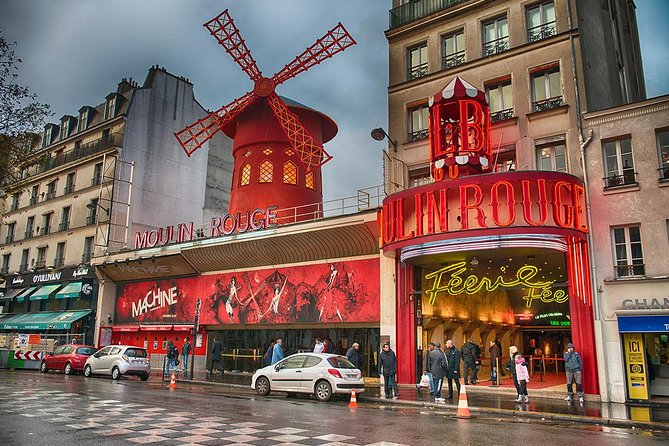 Montmartre District Walking Tour in Paris - Price and value: what $31.44 buys you in the real world