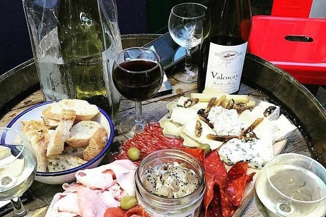 Montmartre Experience : Guided Tour, Tasting, and Art - Le Bateau-Lavoir and Abbesses: where art communities left marks