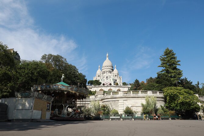 Montmartre Private Walking Tour - Stop 4: Place du Tertre—village square energy (and what to watch for)