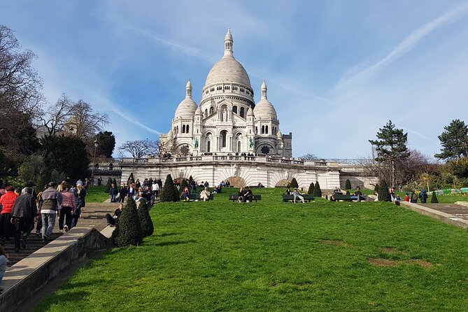 Montmartre Sacré Coeur and Moulin Rouge best shops and cafés - A 90-minute Montmartre route that actually makes sense