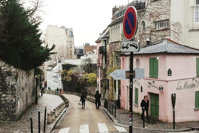 Montmartre & Sacré Coeur Private Historical 2-Hour Walking Tour in Paris - Why Montmartre Works Best With a Private Guide