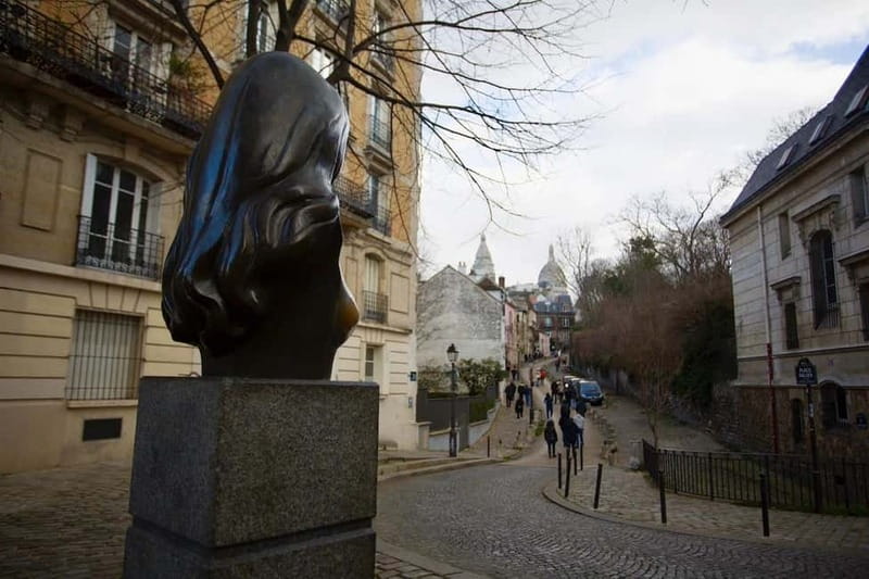 Montmartre. The artist village+its unique charm. My hood. - Montmartre Through My Eyes: why this neighborhood still works