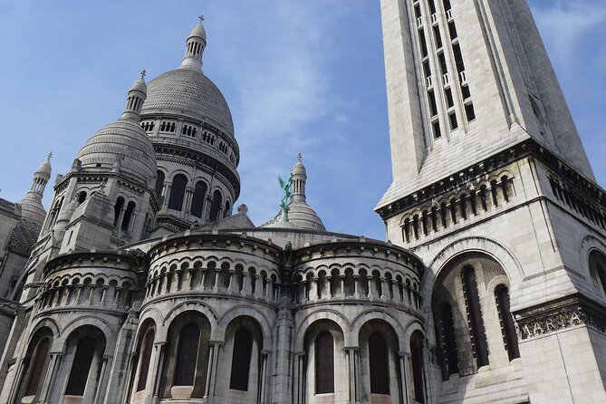 Montmartre Walking Tour, A Journey Through Art and History - Meeting at Place Blanche and getting oriented fast