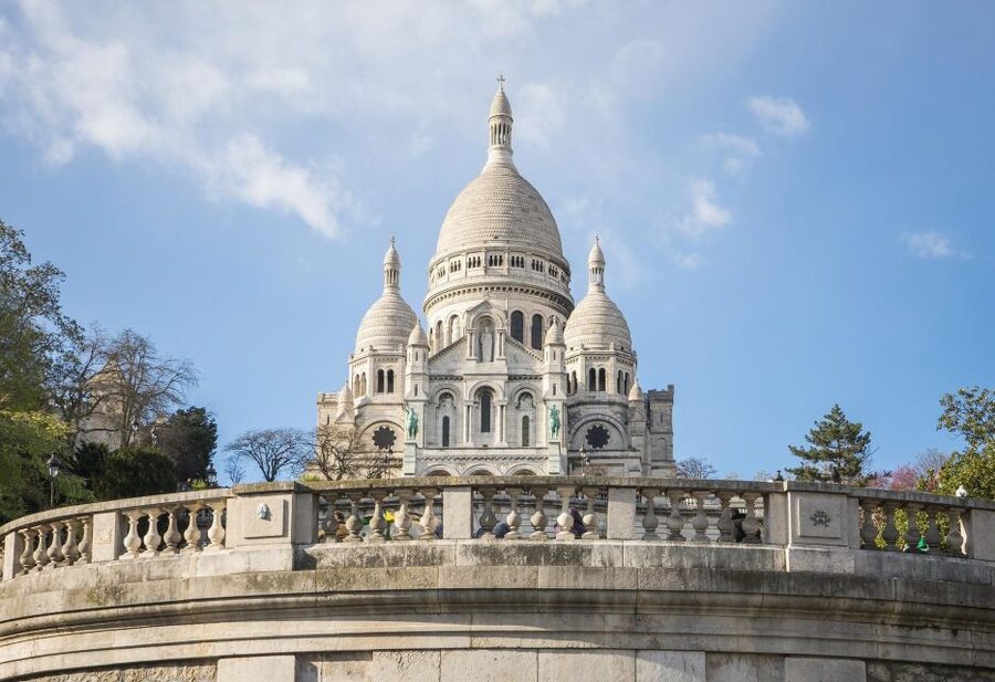 Montmartre Walking Tour in English - Meeting at Metro Blanche, then finding the hill’s rhythm