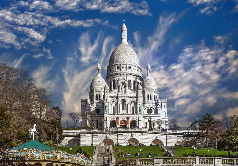 Montmartre Walking Tour with a Local Guide - Key highlights at a glance