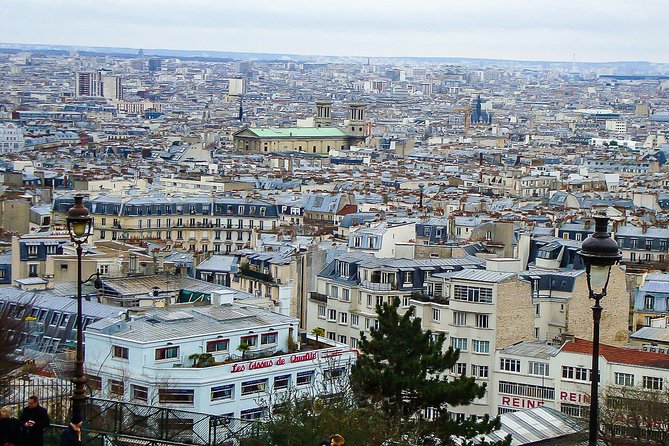 Montmartre Walking Tour with a Private Local Guide - Café des deux Moulins: a classic finish with lunch and film-world charm