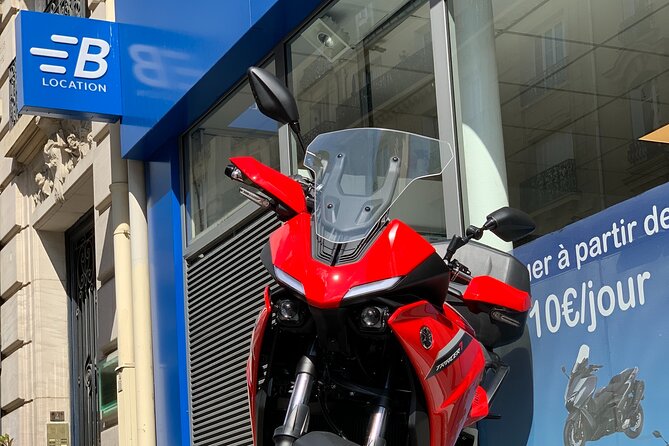 Motorcycle rental A2 Tracer 7 Yamaha 2023 (A2 license) Paris - A practical ride plan: how to structure your Paris time on two wheels