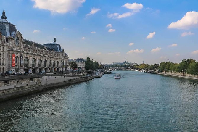 Musée d'Orsay Highlights Tour with Gourmet Lunch - Entering Musée d’Orsay without the usual headache