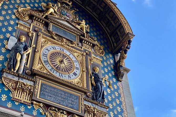Mysteries & Legends, smartphone audioguided walking tour - Pont Neuf: The Oldest Bridge Feeling (With a Story Twist)
