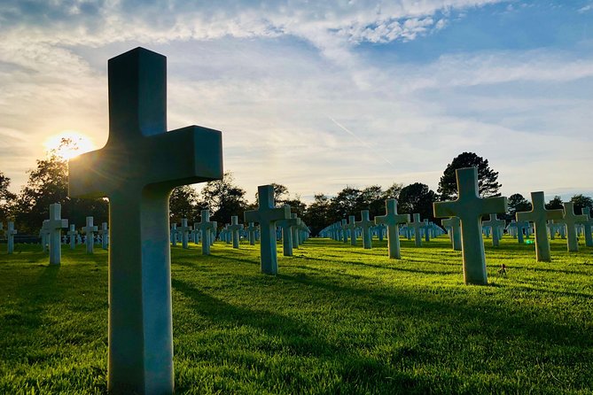 Normandy D-Day Beaches and World War II Sites Day Trip from Paris - Arromanches Lunch Break: Where Your Upgrade Can Save Time