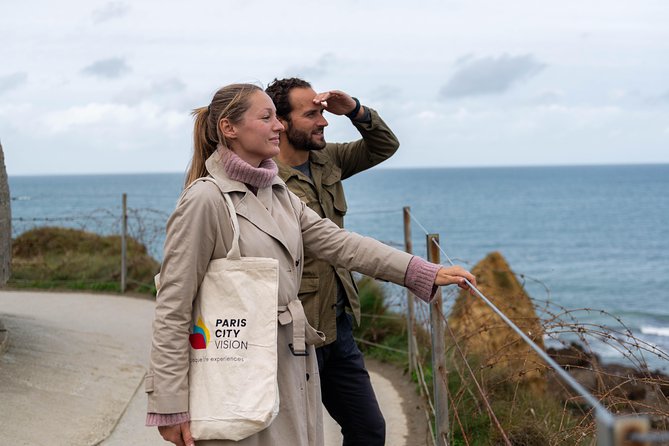 Normandy D-Day Landing Beaches with Private Guide From Paris - St. Laurent-sur-Mer churchyard and lunch: a human pause in the day
