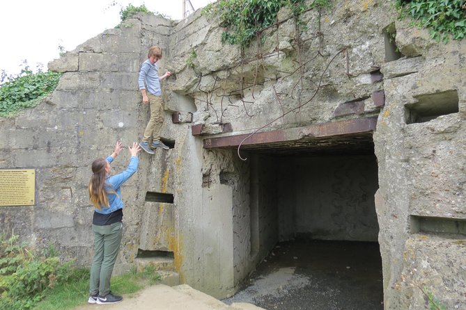 Normandy D-Day Private Tour with Omaha Beach from Paris - Port-en-Bessin-Huppain Lunch: A Breather in a Fisherman Town