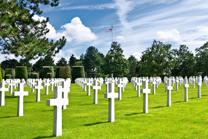 Normandy D-Day Tour Guided Small Group From Paris - The American Cemetery at Colleville-sur-Mer: calm time that changes the meaning