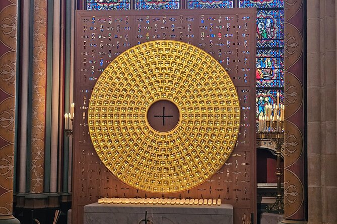 Notre Dame Access: Explore Inside with a licensed Guide. - Key highlights at a glance