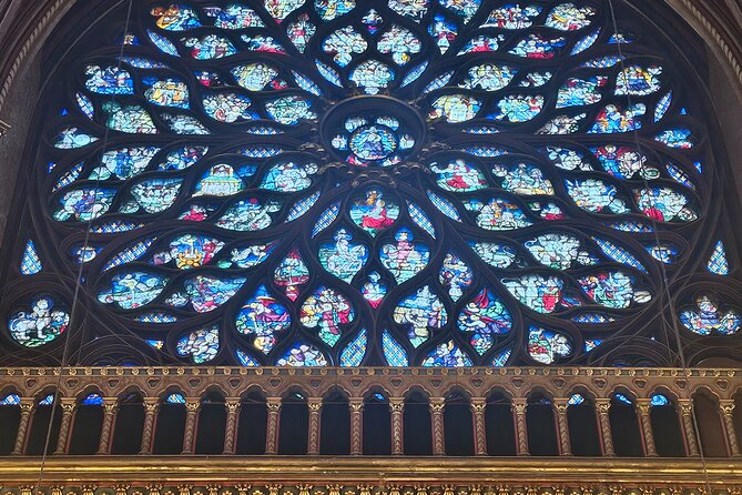 Notre Dame Access: Explore Inside with a licensed Guide. - Stop 1: Cathedrale Notre-Dame de Paris