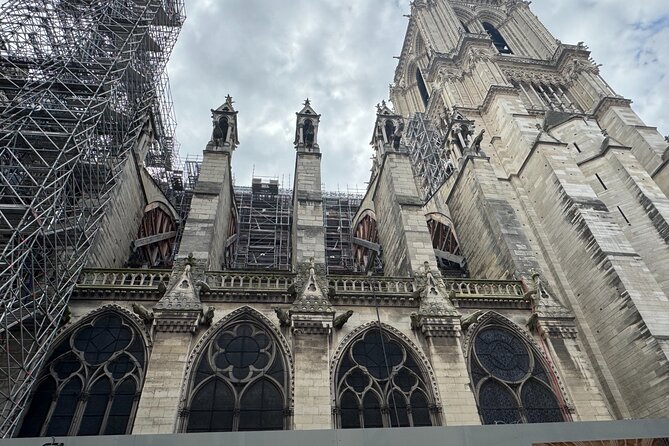 Notre-Dame Cathedral Access and Outdoor Walking Tour - Logistics that actually matter: dress code, timing, and not getting stuck