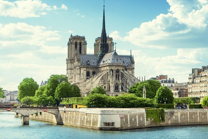 Notre Dame Cathedral Guided Tour with Entry - Dress Code and Other Practical Stuff You Should Know