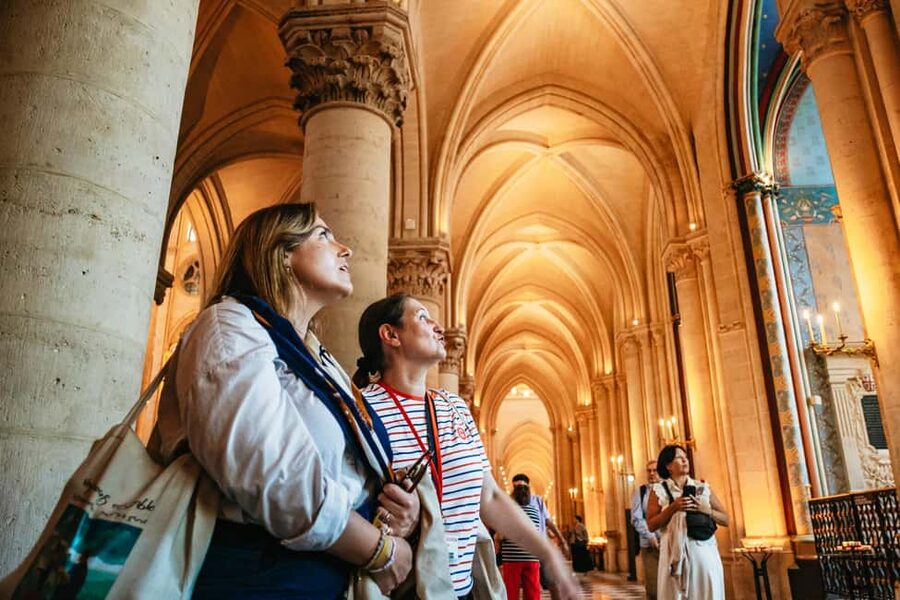 Notre-Dame Cathedral: Guided Tour with Timed Entrance - Outside Notre-Dame: Gargoyles, Rosettes, and the Facade as a Message
