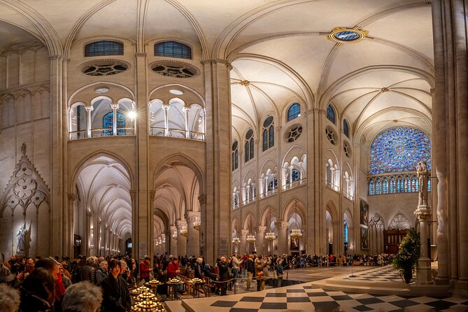 Notre Dame Cathedral:Interior & Exterior Small Group Guided Tour - Crowds, sound, and how long you’ll really spend