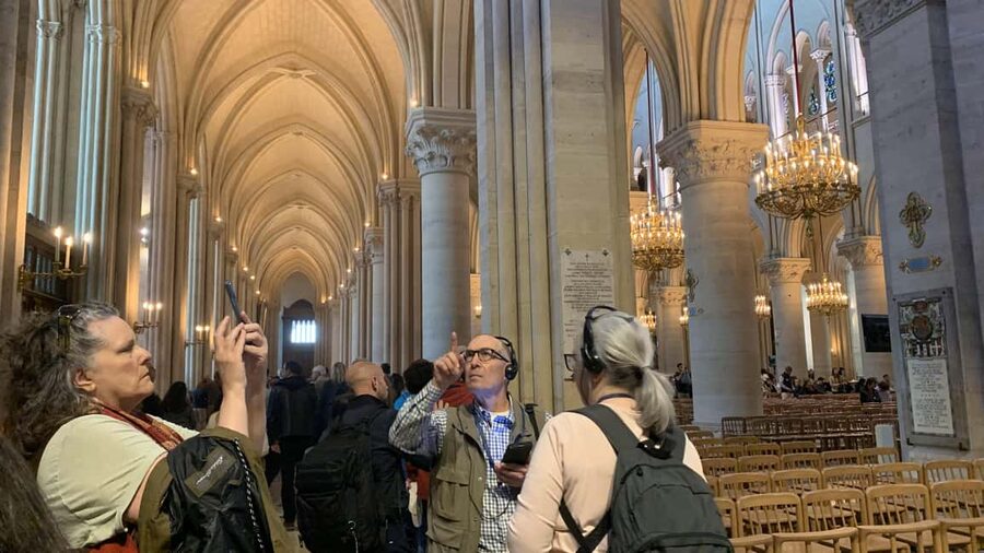 Notre-Dame Cathedral Interior & Île de la Cité Walking Tour - Key points at a glance
