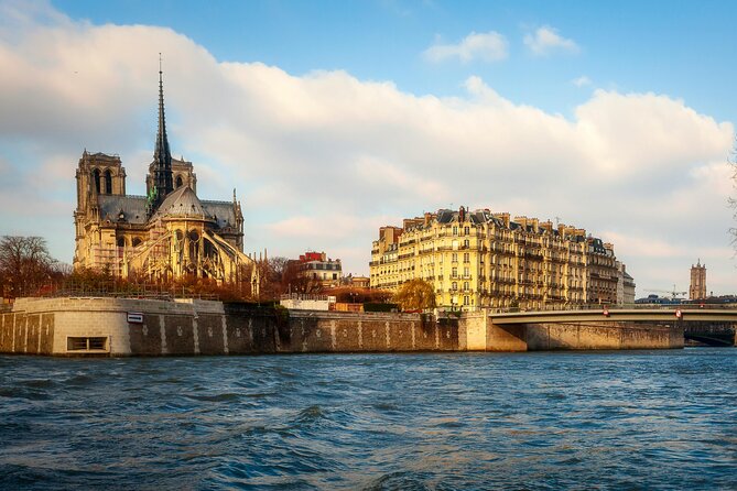 Notre Dame Cathedral Outdoor Tour with optional Sainte Chapelle - Price and value: is $47.66 worth it?
