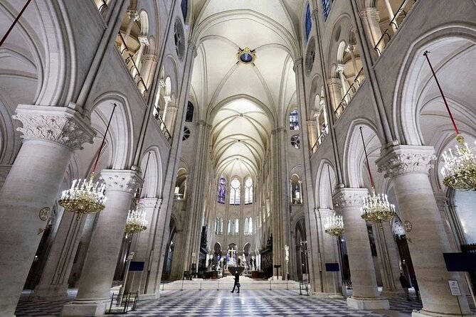Notre-Dame Cathedral Private tour - Where you start: Charlemagne on Île de la Cité