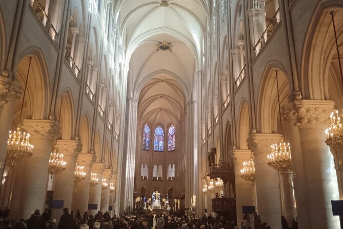 Notre-Dame Cathedral Private tour - Stop-by-stop flow: what happens at the start and the end