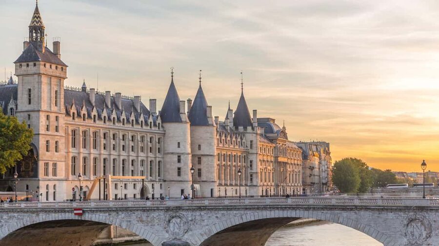 Notre Dame de Paris: Private Guided Tour - Key Points I’d Prioritize