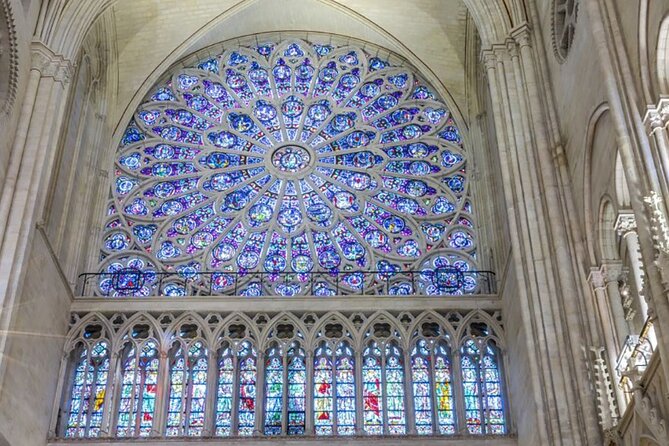 Notre Dame de Paris: Semi Private or Private Guided Tour Guide - Stop 1: Step inside Notre-Dame for restored interior and art details