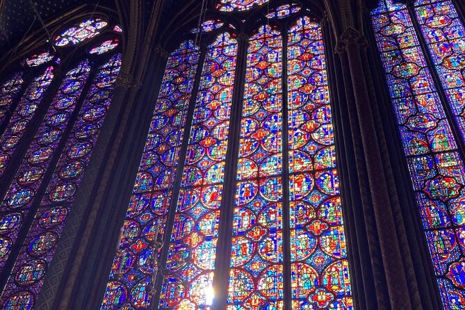 Notre Dame Expert Tours | Interior, Exterior & City Pass & Combos - Guide style that makes architecture feel human