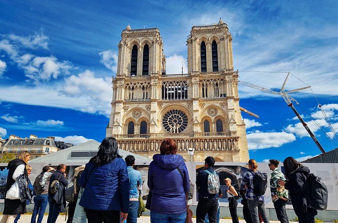 Notre Dame Exterior Professional Guided Tour - The Self-Guided Interior Part: How to Make It Feel Like a Continuation