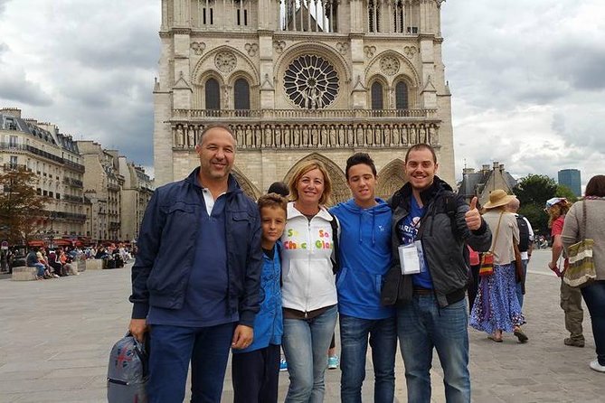 Notre Dame & Ile de la Cité Private 2-Hour Walking Tour in Paris - Other Île de la Cité stops: how the walk becomes more than just “big names”