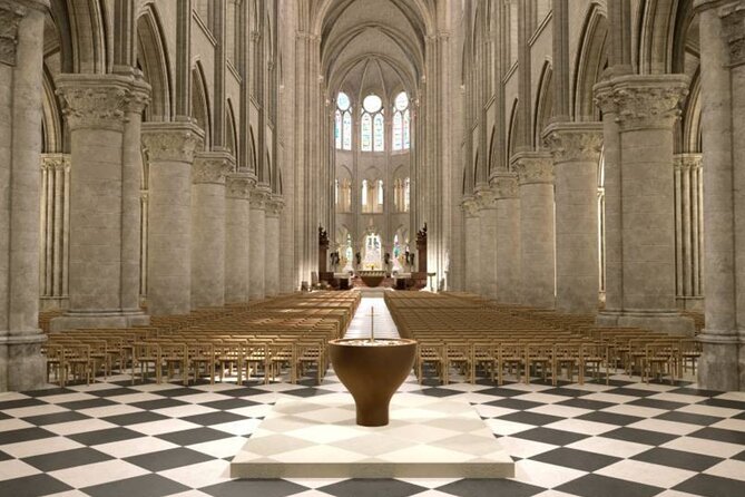Notre Dame Introduction Tour with Access - Meeting at Pont au Double and Finishing on the Parvis