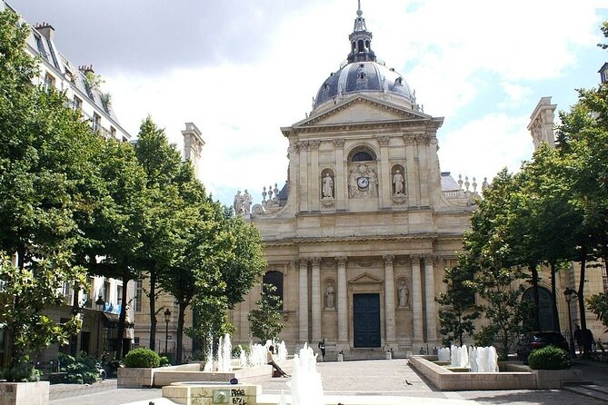 Notre Dame Mystery and Latin Quarter Walking Tour - Rue de la Huchette: Paris’s oldest street vibes and alchemist lore