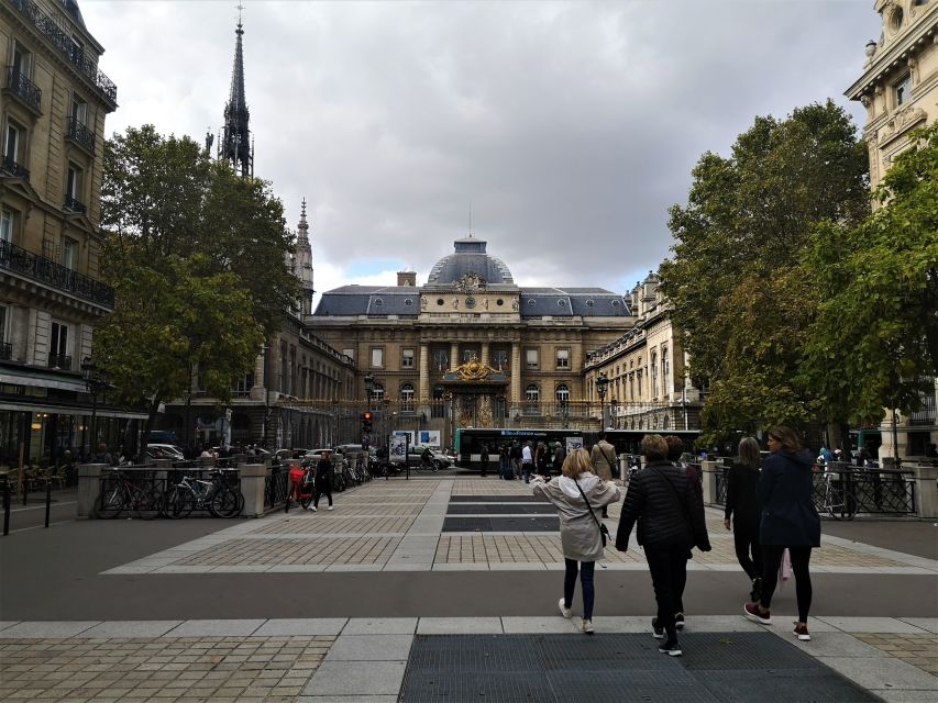 Notre-Dame Outside Île de la Cité & St Severin Private Tour - Key highlights to look forward to