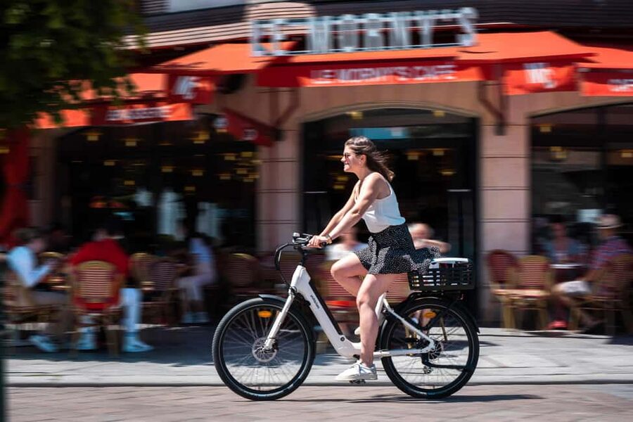 Onebike: Electric Bike Rental in the in the heart the Paris - Picking up your e-bike at 37 Avenue Parmentier (The Blue Store)