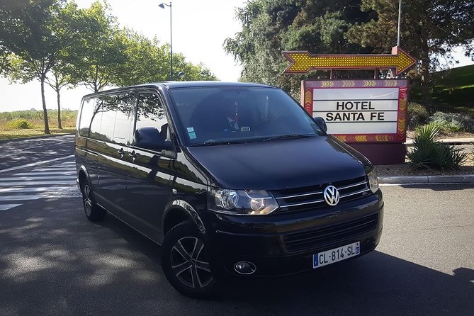 ORLY - Euro Disney - ORLY (Two Way) Private Shuttle Transfer - Onboard Comfort for Families: Seats, Air-Conditioning, and Movie Screens