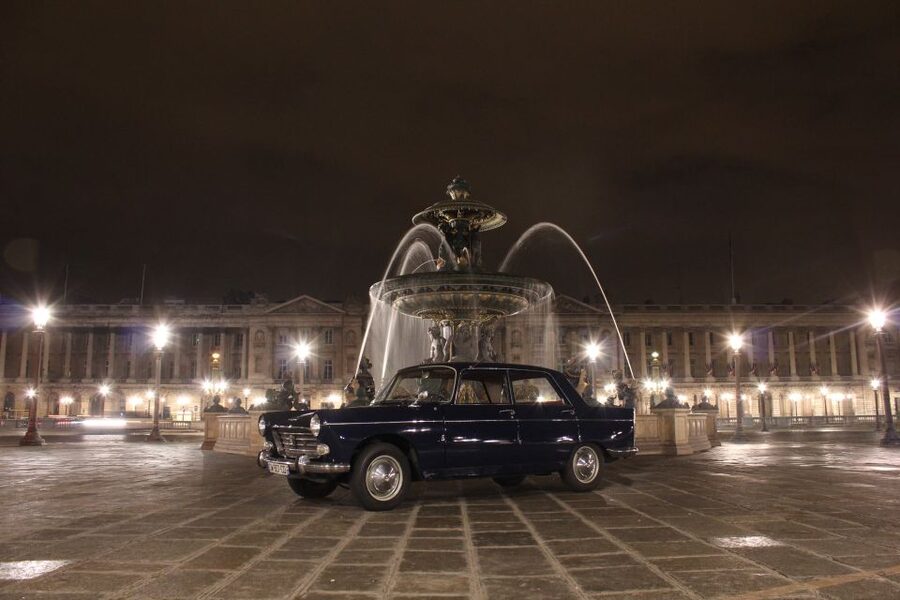 Paris: 1.5-Hour Vintage Car Night Tour - Pantheon to Notre Dame: classic monuments with a calmer viewpoint