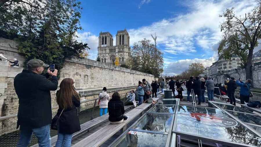 Paris: 1-Hour Seine Cruise departing from the Eiffel Tower - Starting Under the Eiffel Tower: What Your First Minutes Feel Like