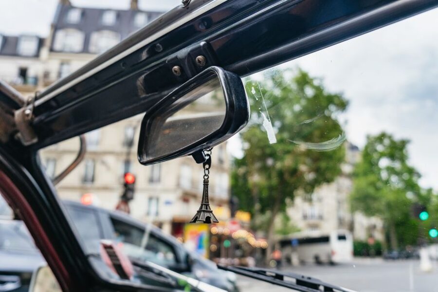 Paris: 1-Hour Vintage Citroen 2CV Tour - Left Bank Seine views: where the city feels most like itself