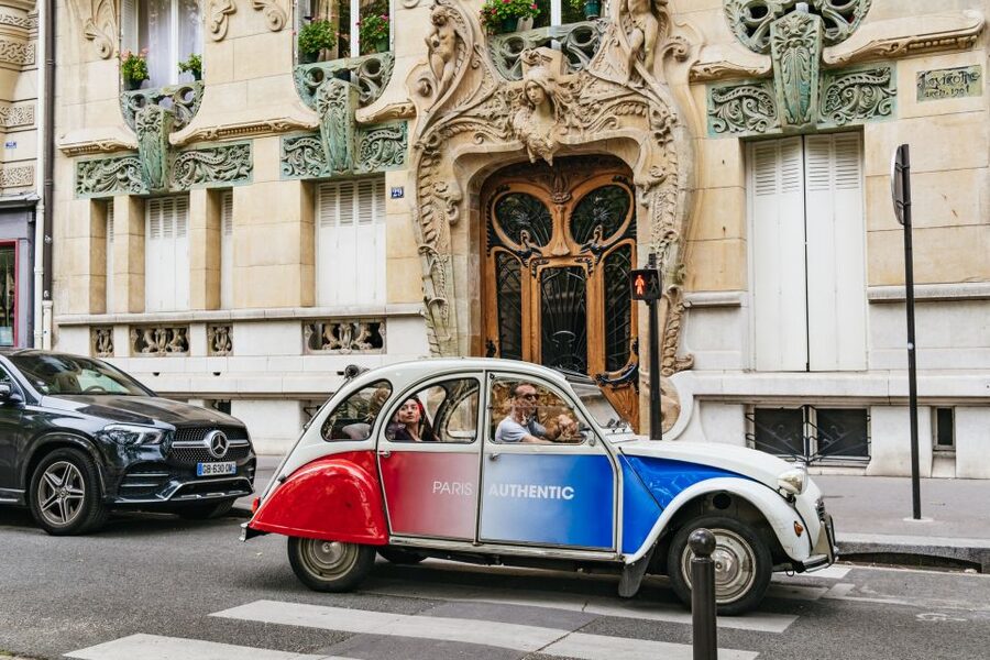 Paris: 1-Hour Vintage Citroen 2CV Tour - What you get for the price (and what’s extra)