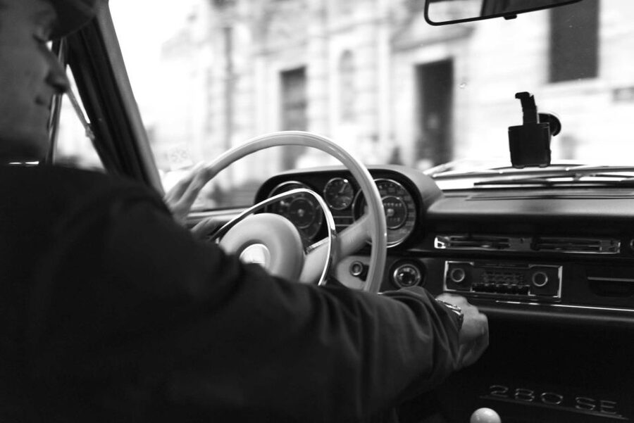 Paris: 2.5-Hour Guided Vintage Car Tour and Wine Tasting - The Route Design: A Tight 2.5-Hour Overview (Not a Full Day)