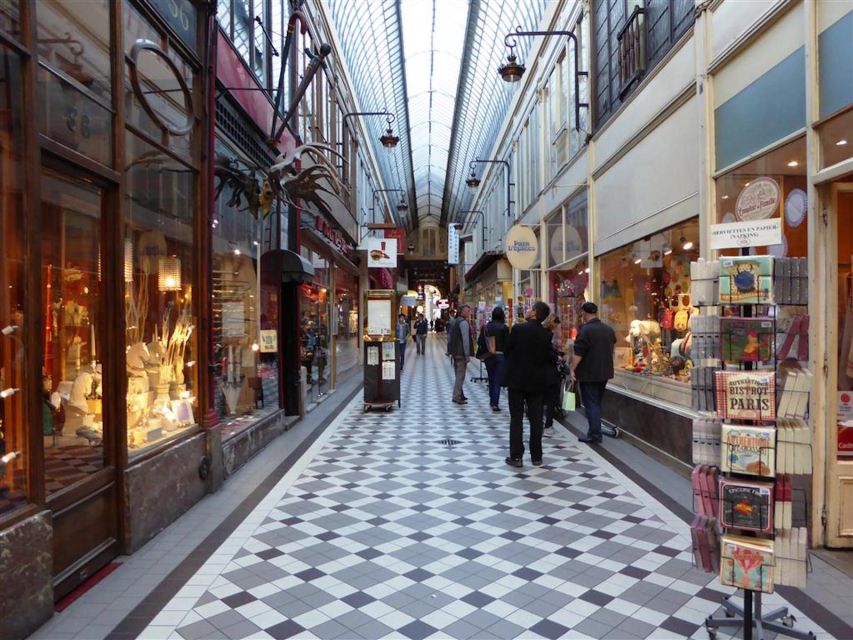 Paris: 2-Hour Passages Private City Tour in German - Why Paris’ passages feel like a time machine
