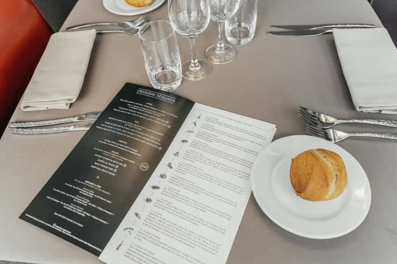 Paris: 2-Hour River Seine Lunch Cruise with 3-course-menu - Who should book this Seine lunch cruise?