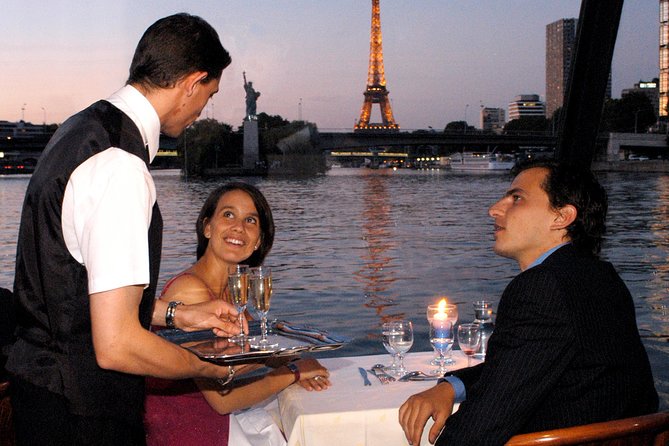 Paris 3-Course Gourmet Dinner and Sightseeing Seine River Cruise - The Romantic Formula: Dinner + Seine Sights, Without the Grind